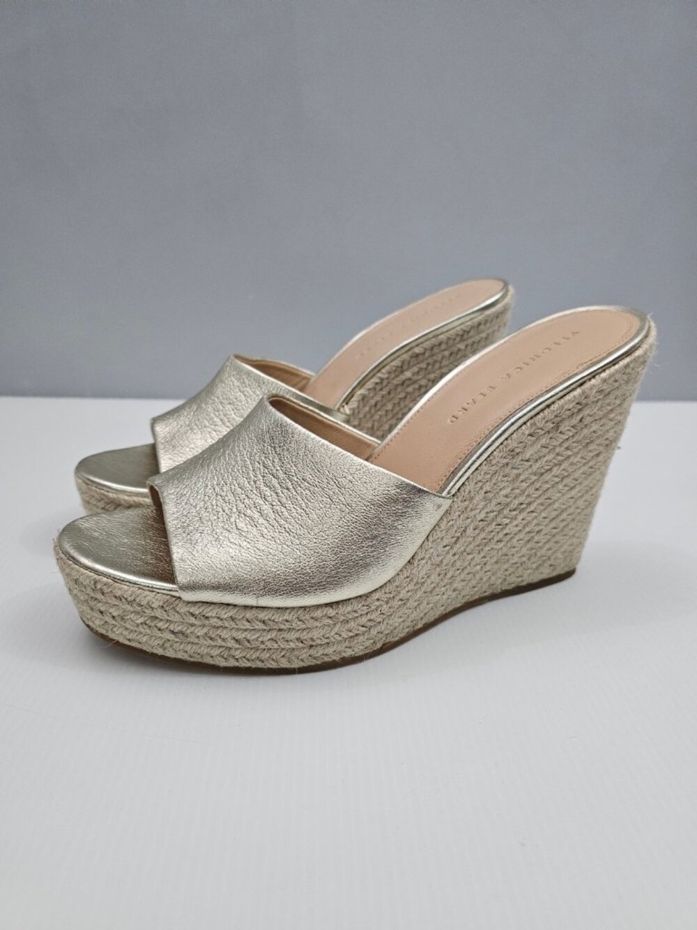 Veronica Beard Dali Espadrille Wedge Sandal 10.5 Metallic Gold Leather Platform